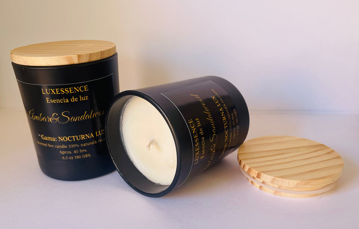 Ámbar & Sandalwood · Vela artesanal de soja · Ámbar & Sándalo